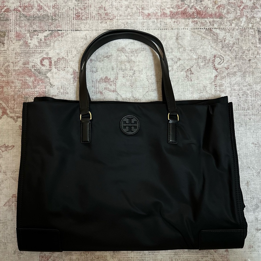 💥SALE💥 NEW TORY BURCH NYLON BABY BAG